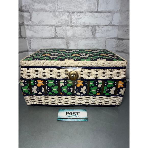 Vintage Butterfly Wicker Woven Sewing Basket - Picture 1 of 9